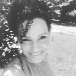 Meet your Posher, Daniela